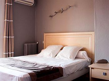 Logis Restaurant Mar I Sol Saint-Cyprien (Pyrenees-Orientales)